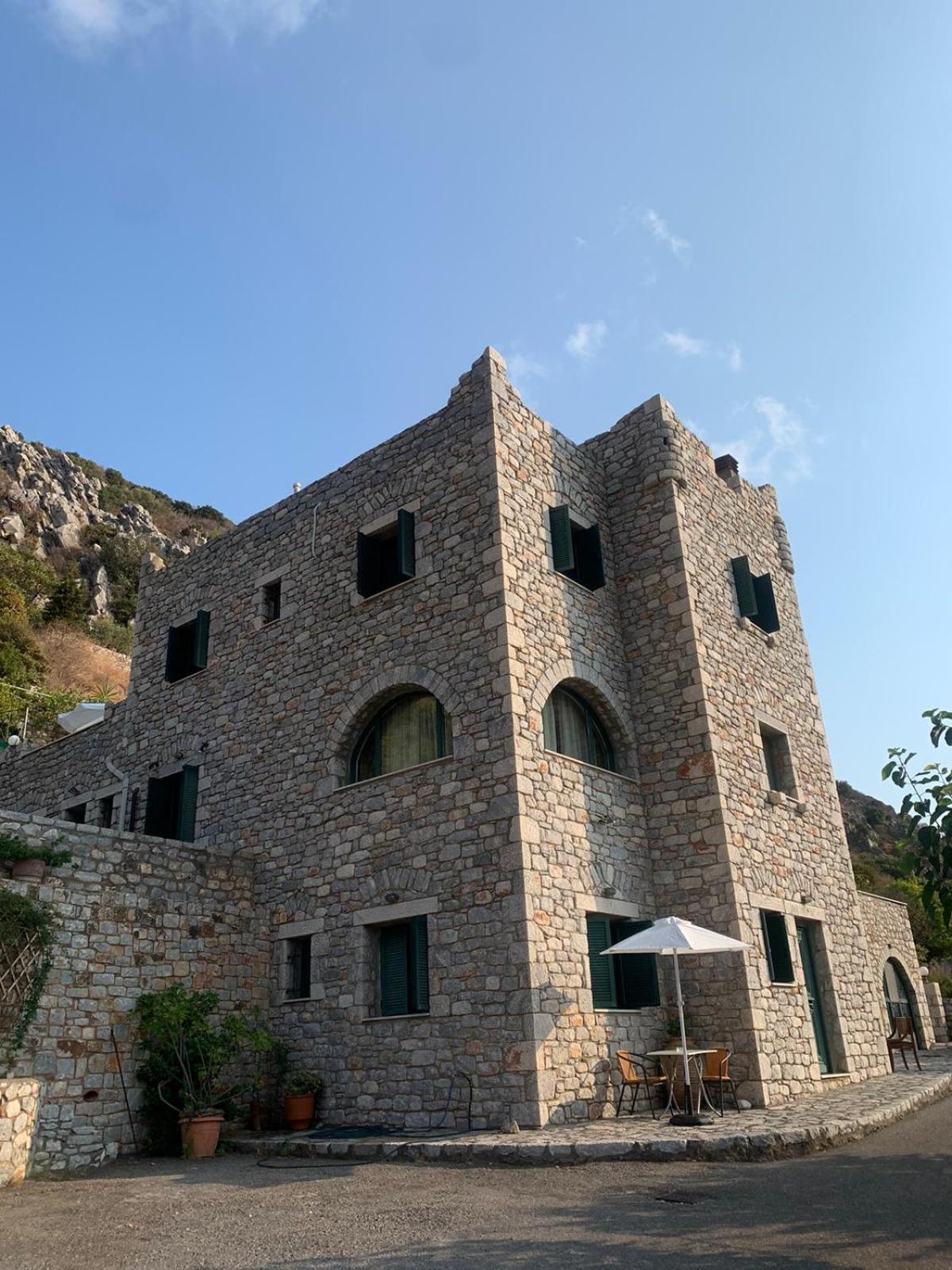 Vatoulia House Aparthotel Neo Oitilo ภายนอก รูปภาพ