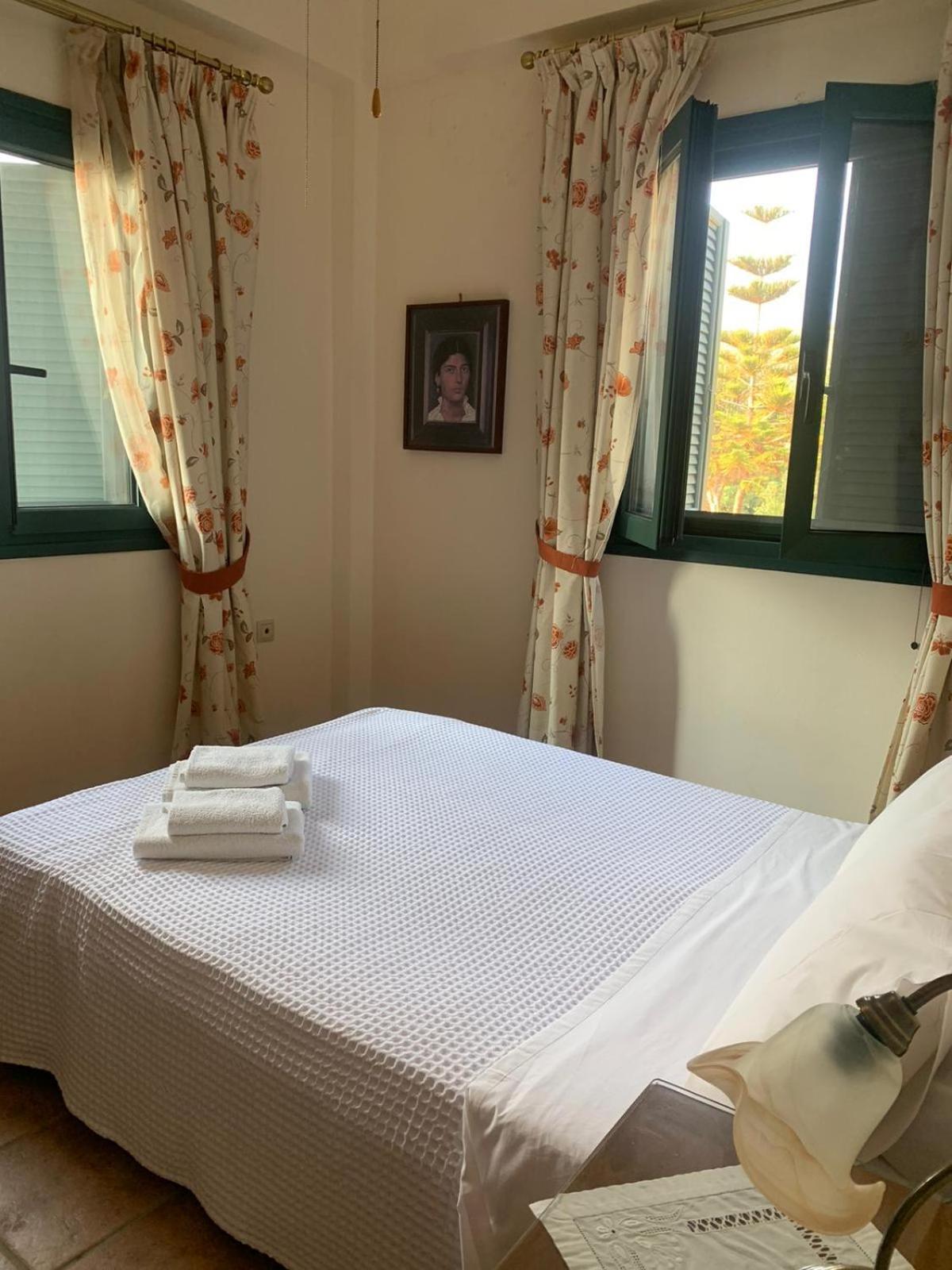 Vatoulia House Aparthotel Neo Oitilo ภายนอก รูปภาพ