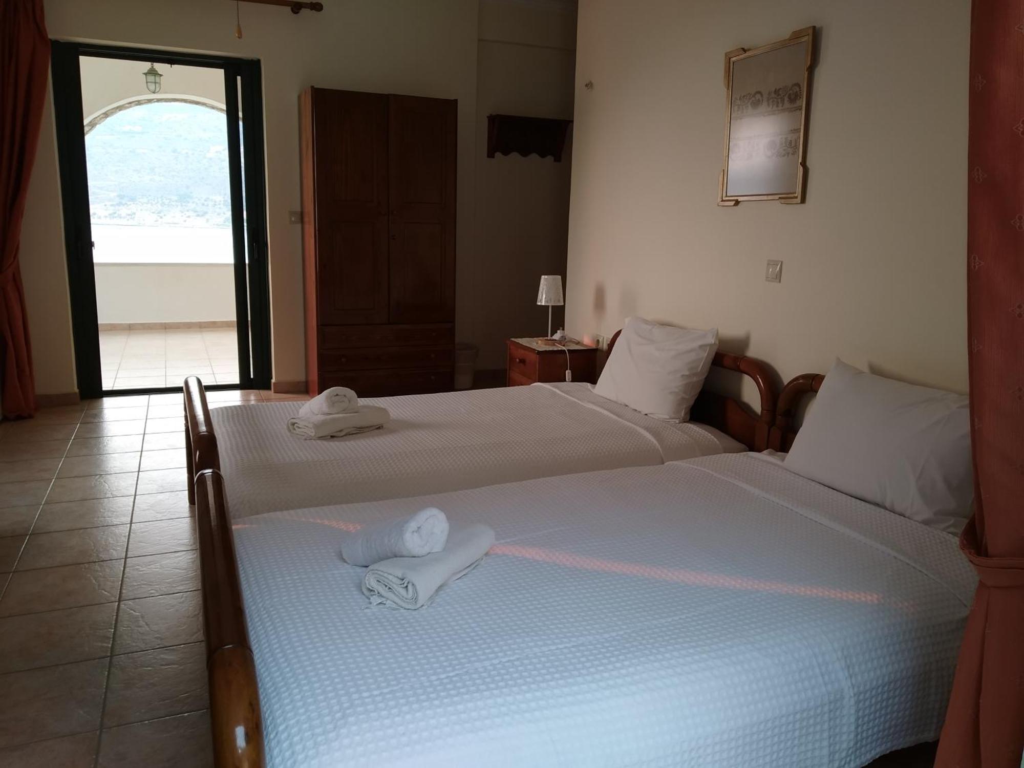 Vatoulia House Aparthotel Neo Oitilo ภายนอก รูปภาพ